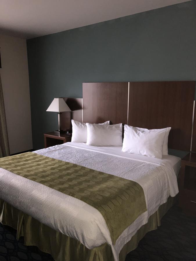 Countryview Inn & Suites Robinson Exteriör bild