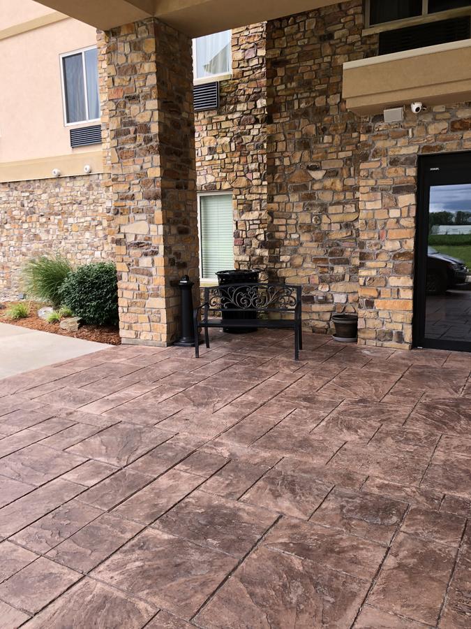 Countryview Inn & Suites Robinson Exteriör bild