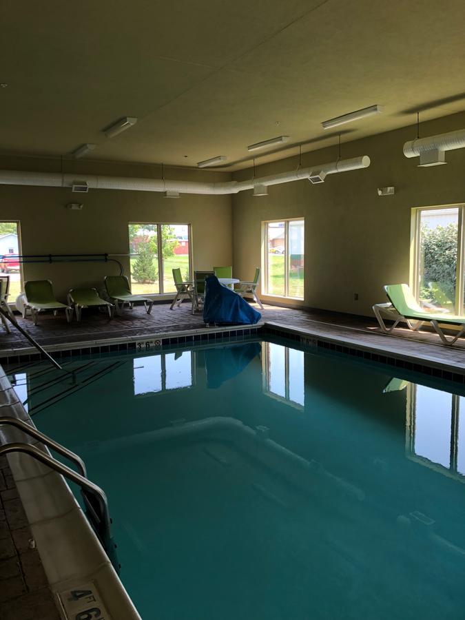 Countryview Inn & Suites Robinson Exteriör bild